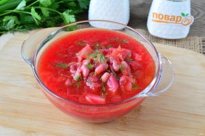 Суп с фасолью и свеклой