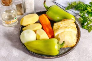 Суп с сельдереем и зеленым перцем