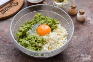 Сырники с брокколи Сырники с брокколи