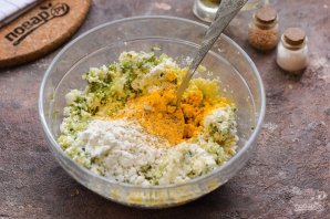 Сырники с брокколи Сырники с брокколи