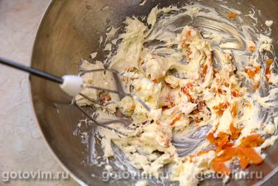 Тарталетки со сливочным сыром, красной рыбой и икрой