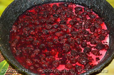 Творожный торт без выпечки с ягодным желе