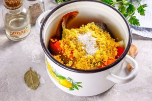 Уха из карпа с пшеном