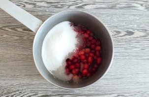 Ватрушки с клюквой