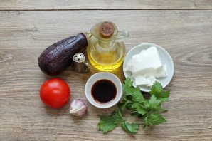 Баклажаны с брынзой и помидорами в духовке