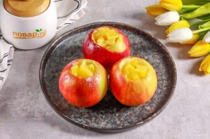 Яблоки запеченные с апельсином