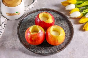 Яблоки запеченные с апельсином