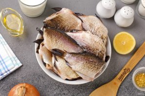 Караси в молоке в духовке