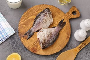 Караси в молоке в духовке