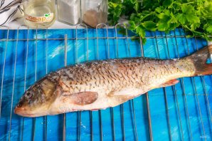 Карп на решетке в духовке