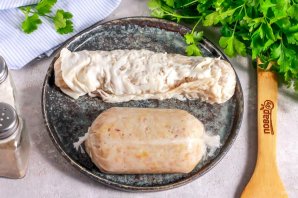 Колбаса из свиных шкурок