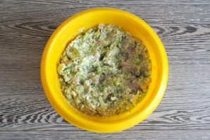 Куриные маффины с брокколи