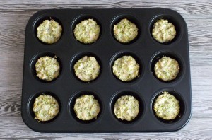 Куриные маффины с брокколи