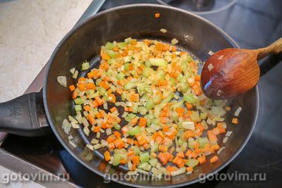 Куриный суп с репой и сельдереем Куриный суп с репой и сельдереем