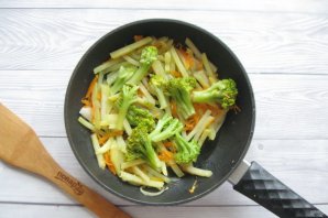 Морской язык с брокколи в духовке