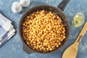 Нут с фаршем