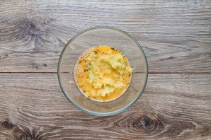 Омлет из кабачков в микроволновке