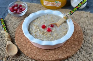 Овсянка с медом на воде