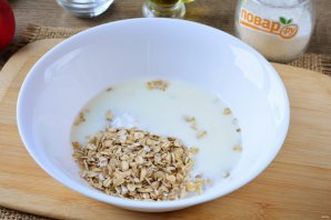 Овсяные оладьи с яблоком и морковью