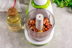 Паштет из сельдерея и грецких орехов