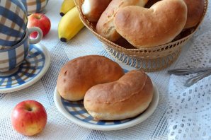 Пирожки с яблоками и бананом