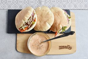 Пита со свининой