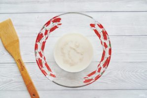 Плетеный пирог с вишней