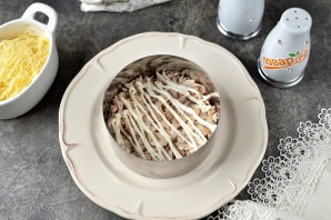 Салат "Мужской каприз" с яблоками Салат "Мужской каприз" с яблоками