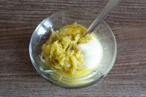 Салат со свининой и кукурузой