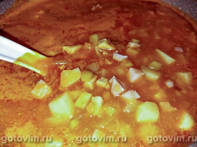 Солянка со свининой, колбасой и маслинами Солянка со свининой, колбасой и маслинами