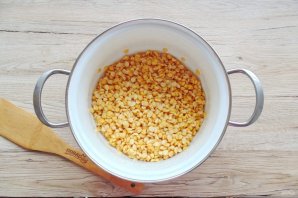 Суп из гороха и кукурузы