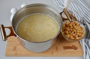 Суп из нута вегетарианский