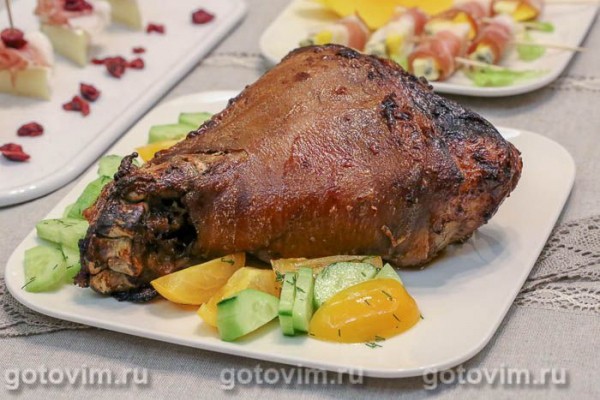 Свиная рулька по-чешски Свиная рулька по-чешски