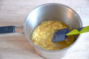 Торт "Груши в карамели"