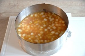 Торт "Груши в карамели"