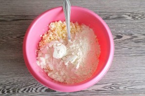 Творожные лепешки с яблоками на сковороде