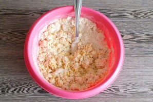 Творожные лепешки с яблоками на сковороде