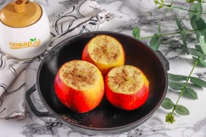 Запеченные яблоки для похудения