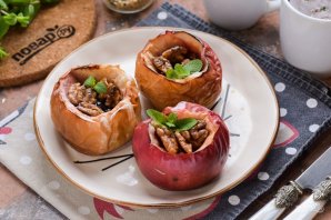 Запеченные яблоки с вареньем Запеченные яблоки с вареньем