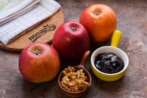 Запеченные яблоки с вареньем Запеченные яблоки с вареньем