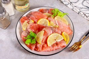 Засолка горбуши с лимоном
