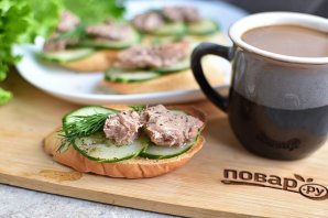 Бутерброды с печенью трески