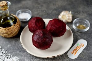 Чипсы из свеклы в духовке