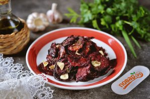 Чипсы из свеклы в духовке