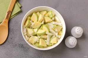 Цукини с курицей в духовке