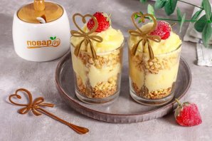 Десерт "Наполеон" в стакане