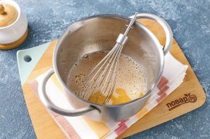 Дрожжевые блины с тыквой