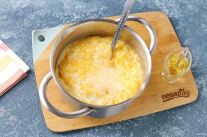 Дрожжевые блины с тыквой