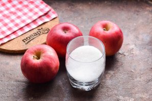 Яблоки в горшочках в духовке