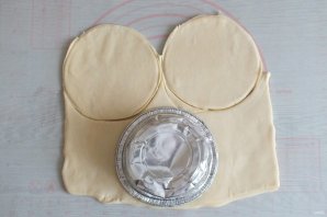 Корзиночки с клюквой и черносливом